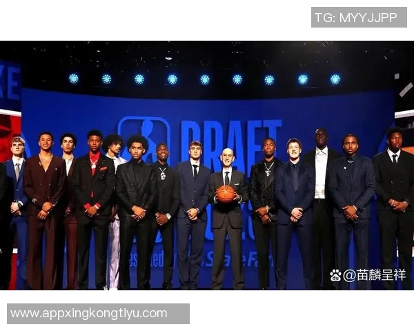 总经理调查揭晓五年后最佳球员新秀之争弗拉格领衔